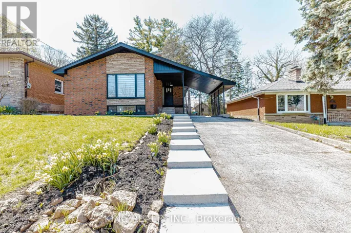 40 GRANTON STREET, Hamilton (Ainslie Wood), Ontario L8S3C2