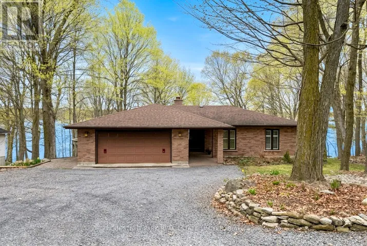 12154 LOYALIST PARKWAY, Prince Edward County (Hallowell Ward), Ontario K0K2T0