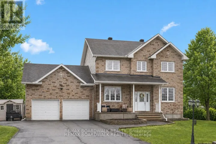 8044 CRAIG FARM DRIVE, Ottawa, Ontario K0A2P0