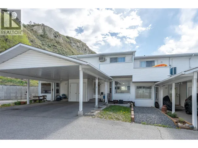 3412 South Main Street Unit# 109, Penticton, British Columbia V2A5J6