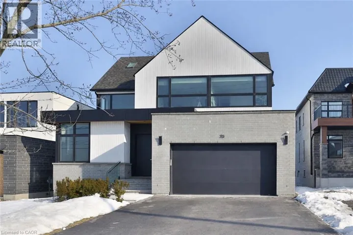 70 UPPER MOUNT ALBION Road, Hamilton, Ontario L8J2S1