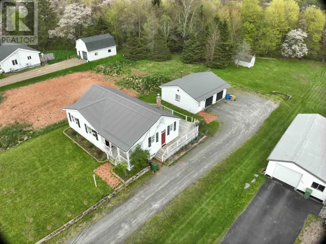 343 Salmon River Road, Valley, Nova Scotia B6L4E6