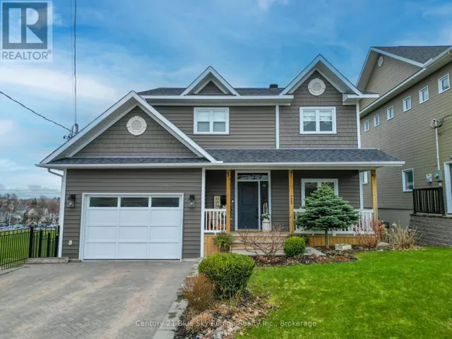 723 MCLAREN STREET, North Bay (West End), Ontario P1B3M1