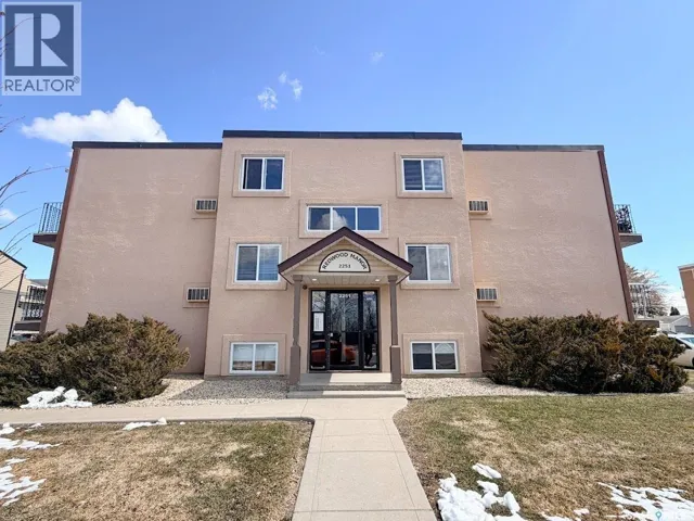 3 2251 St Henry AVENUE, Saskatoon, Saskatchewan S7M0P5