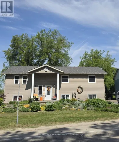 160 ELORA STREET W, Mapleton, Ontario N0G2K0