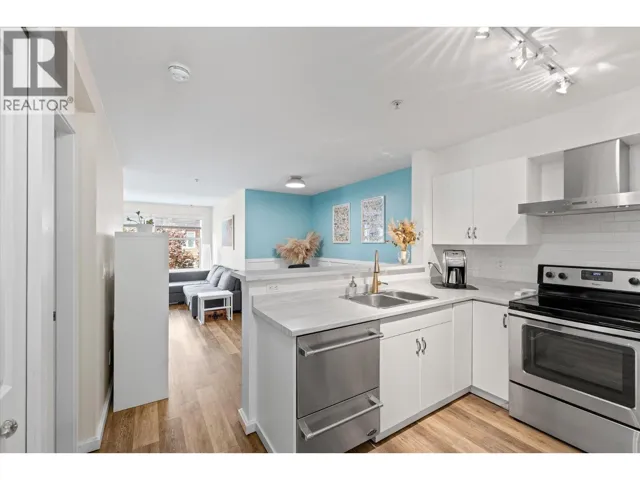 563 Yates Road Unit# 310, Kelowna, British Columbia V1V2V3
