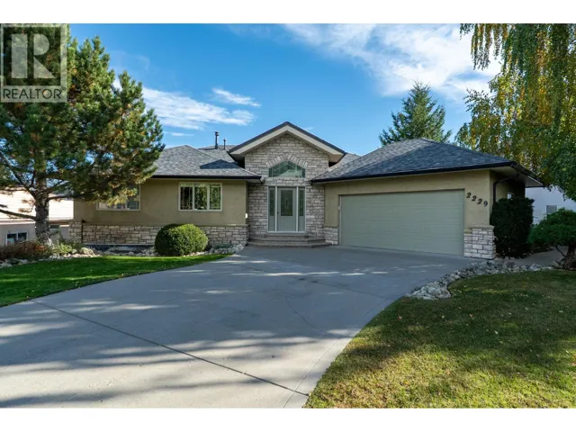 2229 Capistrano Drive, Kelowna, British Columbia V1V2A2