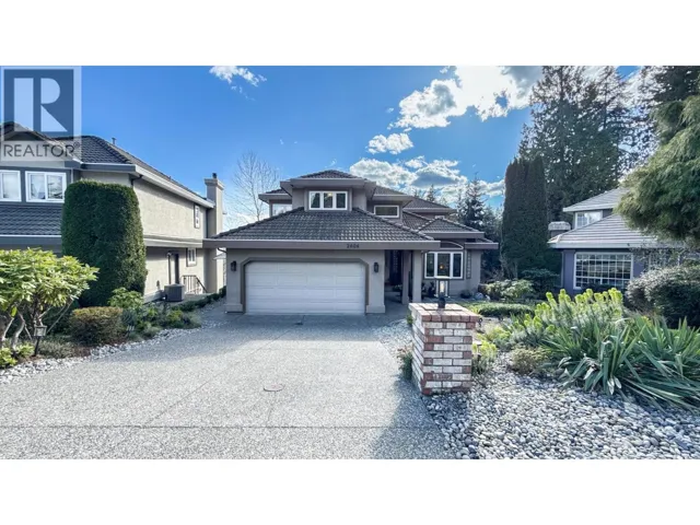2606 SANDSTONE COURT, Coquitlam, British Columbia V3E2T9