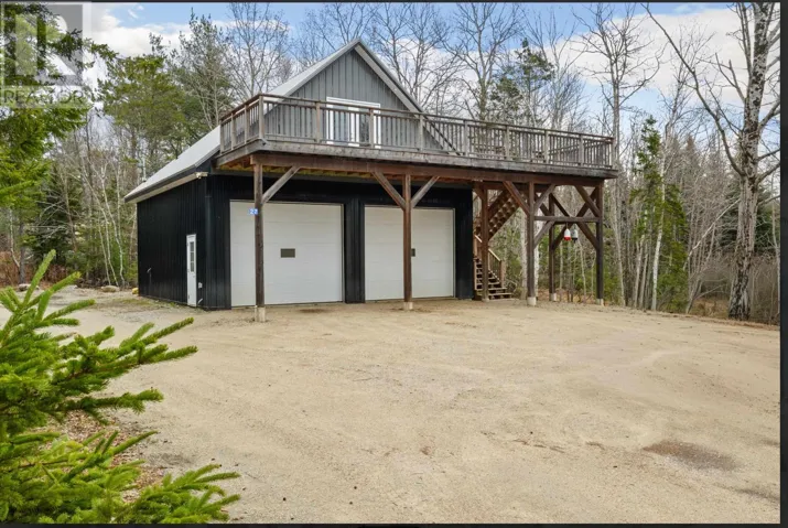 27 Pig Loop Road, Chester, Nova Scotia B0J1J0