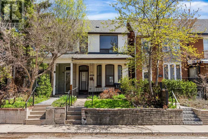 385 DELAWARE AVENUE, Toronto (Dovercourt-Wallace Emerson-Junction), Ontario M6H2T7