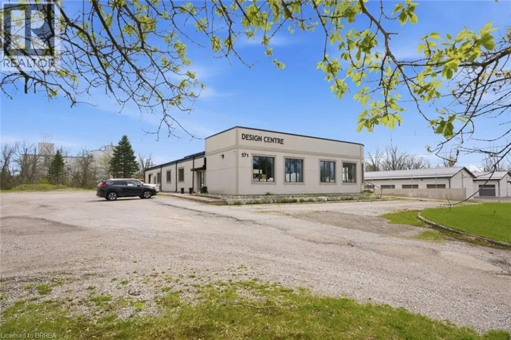 571 BANK Street, Simcoe, Ontario N3Y3N3