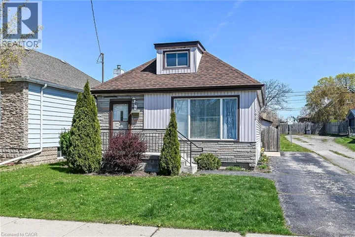 192 IVON Avenue, Hamilton, Ontario L8H5S8