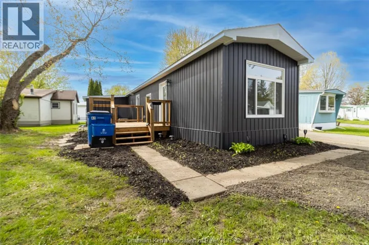 42 London COURT, Chatham, Ontario N7L4G6