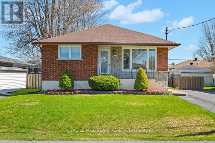 228 LAFRAMBOISE AVENUE, Cornwall, Ontario K6H3E7