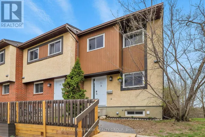 34 - 55 BERING COURT, Ottawa, Ontario K2L2B8