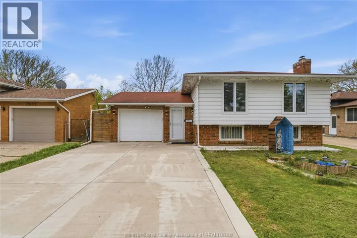 2989 REGIS AVENUE Unit# LOWER, Windsor, Ontario N8R1V7