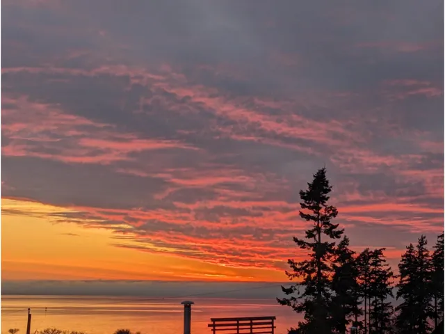 867 STAYTE ROAD, White Rock, British Columbia V4B4Y6