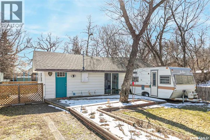 111 1st STREET E, Regina Beach, Saskatchewan S0G4C0