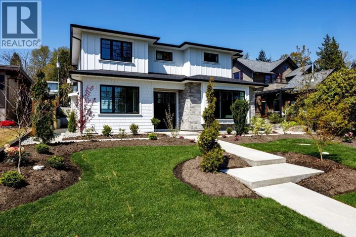 1028 CALVERHALL STREET, North Vancouver, British Columbia V7L1Y3
