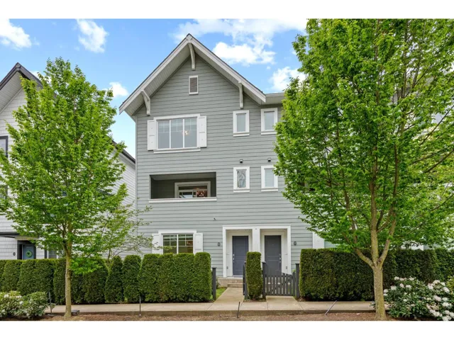 11 16323 15 AVENUE, Surrey, British Columbia V4A0C5