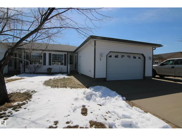 1 CENTURY VILLAS CL, Fort Saskatchewan, Alberta T8L4G1