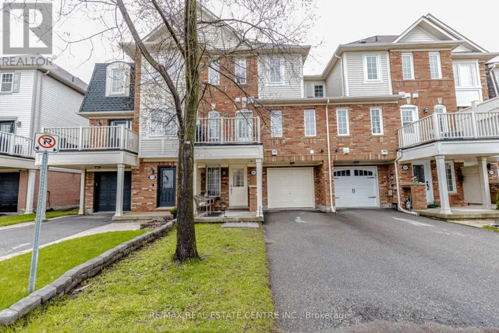 924 BURGESS GARDENS, Milton (CO Coates), Ontario L9T0K8