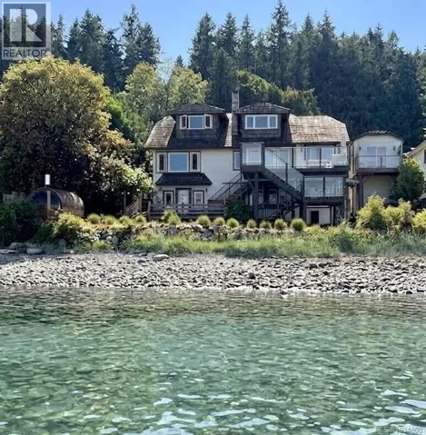 5696 Island Hwy S, Union Bay, British Columbia V0R3B0