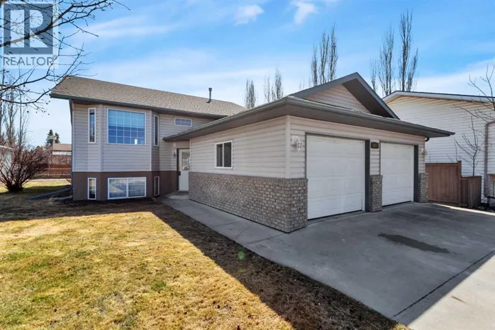 5823 60 Avenue, Rocky Mountain House, Alberta T4T1K2