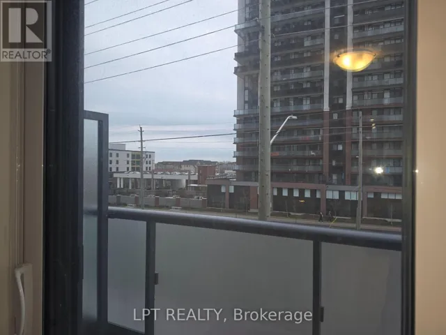 320 - 2545 SIMCOE STREET N, Oshawa (Windfields), Ontario L1L0W3