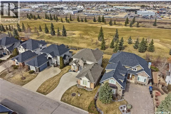 32 501 Cartwright STREET, Saskatoon, Saskatchewan S7T1E1