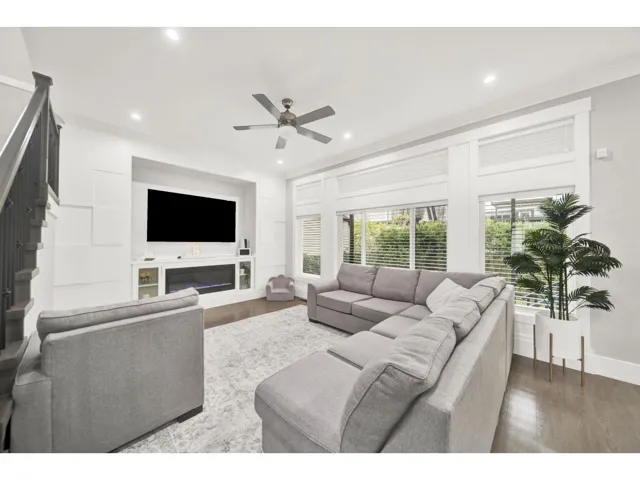 18356 68 AVENUE, Surrey, British Columbia V3S9H5