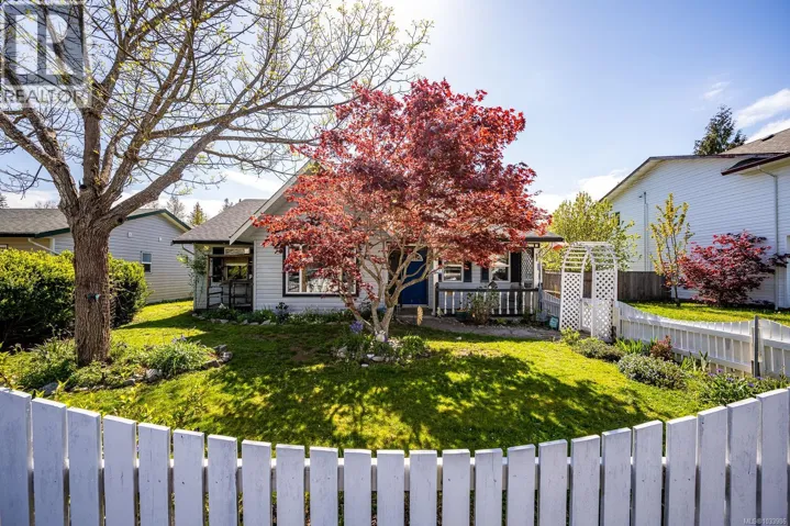 1367 LARSEN Rd, Courtenay, British Columbia V9N8Y9