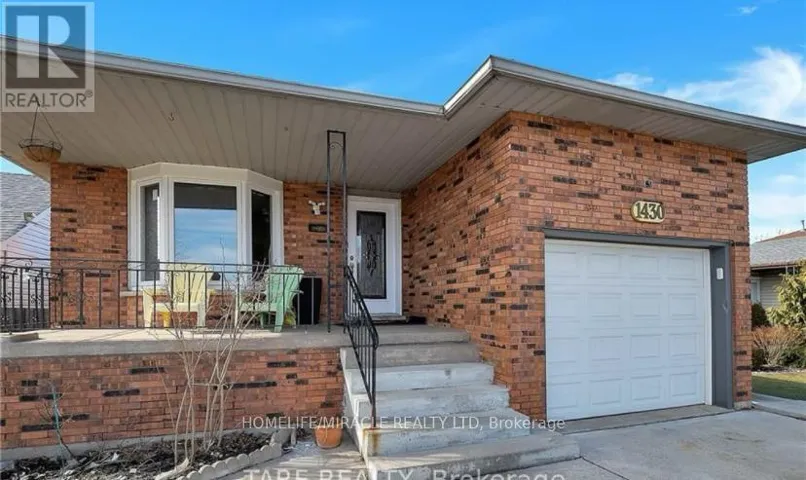 1430 UPPER GAGE AVENUE, Hamilton (Eleanor), Ontario L8W1E7