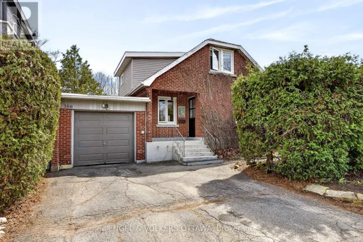 166 WESLEY AVENUE, Ottawa, Ontario K1Z7A1