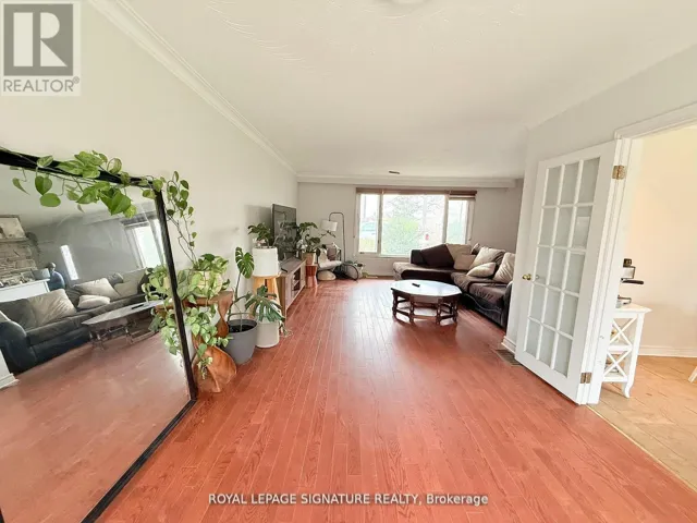 38 BURNHAMTHORPE ROAD W, Oakville (GO Glenorchy), Ontario L6M4K4