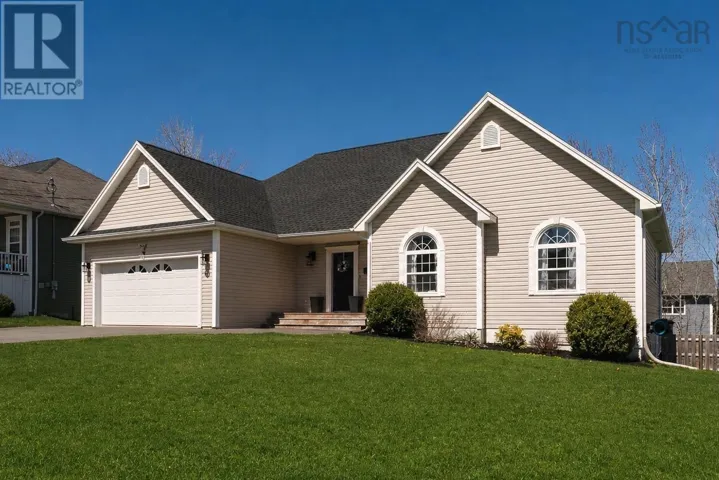 47 Halewood Drive, Falmouth, Nova Scotia B0P1P0