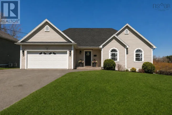 47 Halewood Drive, Falmouth, Nova Scotia B0P1P0