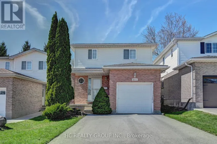 271 RESURRECTION DRIVE, Kitchener, Ontario N2N3H4