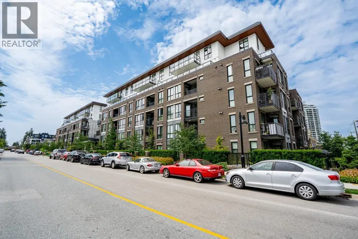 611 750 DOGWOOD STREET, Coquitlam, British Columbia V3J4B7