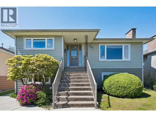 7621 ELLIOTT STREET, Vancouver, British Columbia V5S2N8