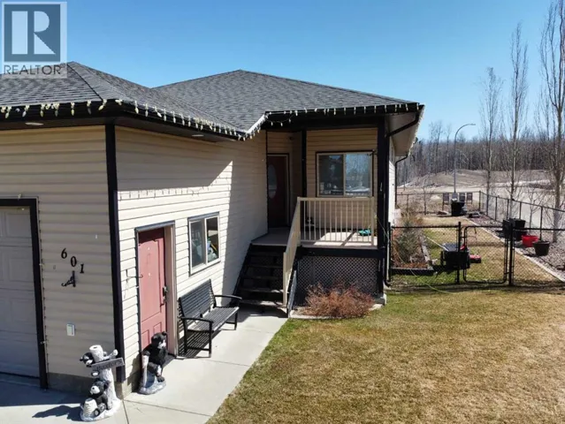 601 3 Street, Fox Creek, Alberta T0H1P0