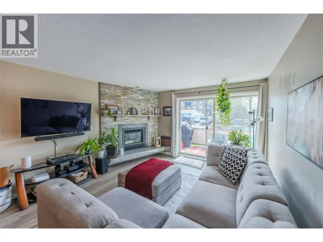 335 CHURCHILL Avenue Unit# 103, Penticton, British Columbia V2A1C9