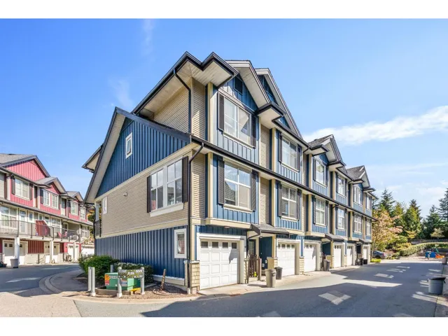 19 18211 70 AVENUE, Surrey, British Columbia V3S8K9