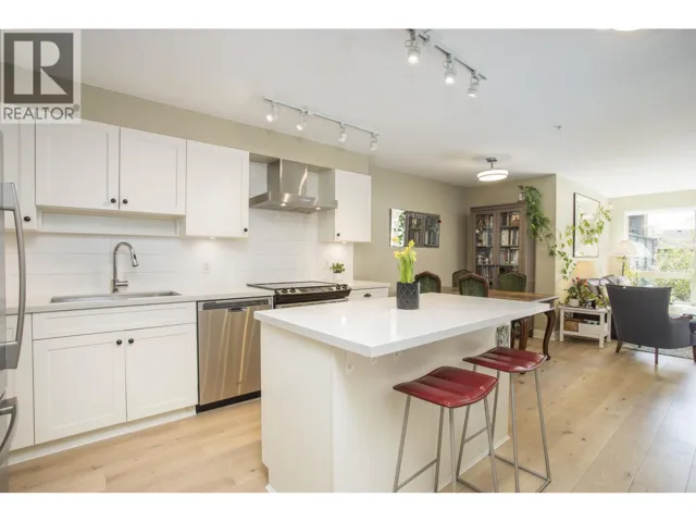 103 500 ROYAL AVENUE, New Westminster, British Columbia V3L0G5