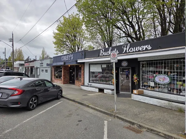 33781 SOUTH FRASER WAY, Abbotsford, British Columbia V2S2C3