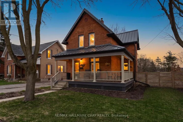 56 WILLIAM STREET, Barrie (Allandale), Ontario L4N3J6