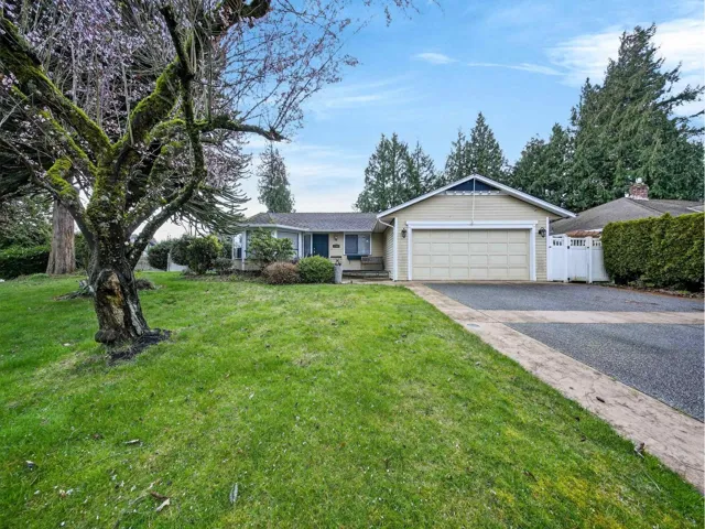 12988 18 AVENUE, Surrey, British Columbia V4A7E9