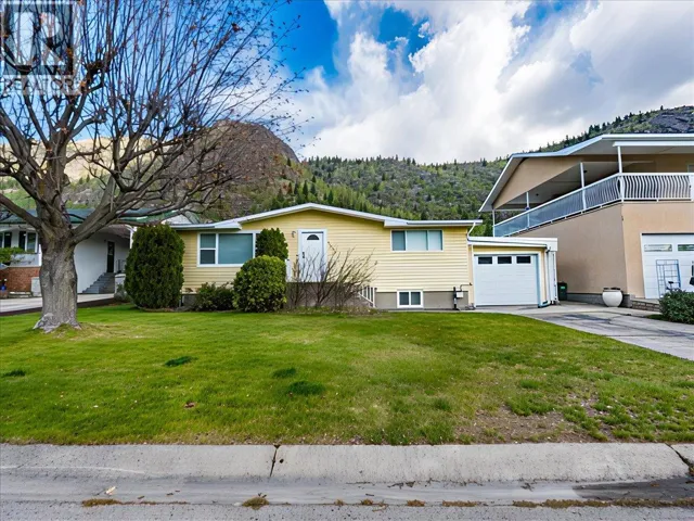 3833 DOGWOOD Drive, Trail, British Columbia V1R2V4