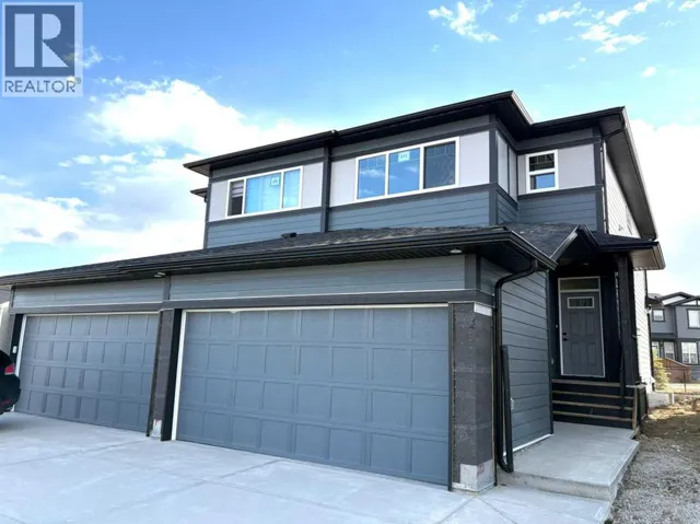 272 Legacy Glen Parade SE, Calgary, Alberta T2X5Z6