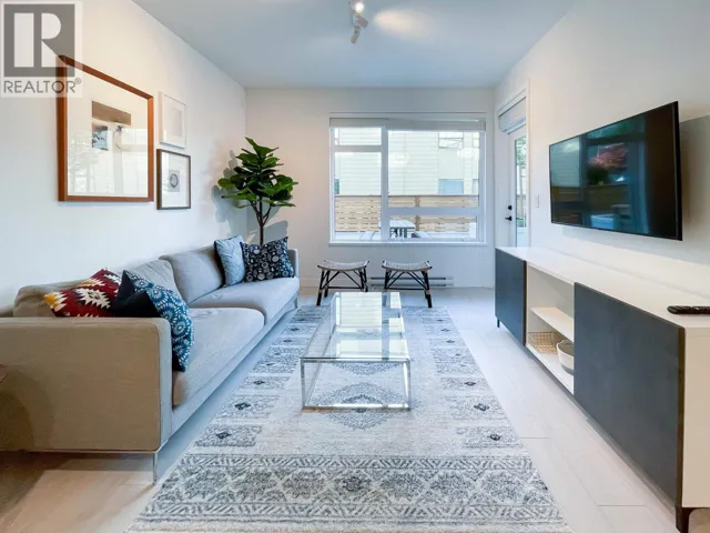 112 3018 ST GEORGE STREET, Port Moody, British Columbia V3H2H7